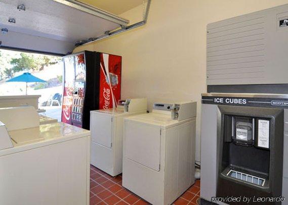 Marinwood Inn & Suites نوفاتو المظهر الداخلي الصورة